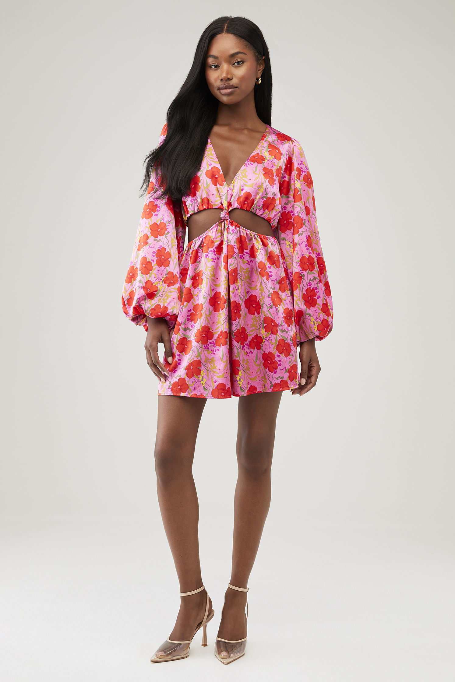 show me your mumu kylie lace up dress SHOW ME YOUR MUMU Sm white Kylie lace s/s v-neck stretchy lined mini dress